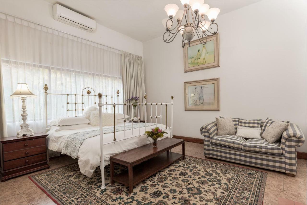 Royston Hall Historical Guesthouse Umtentweni 외부 사진